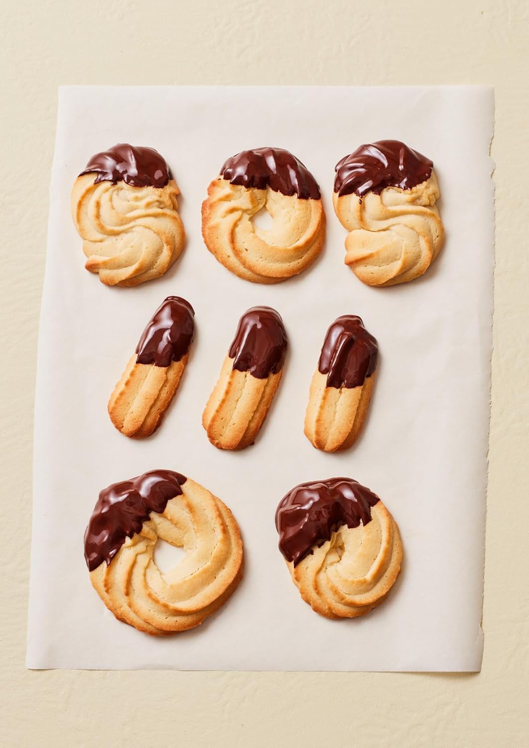 Crumbs - Cookies and Sweets from around the World