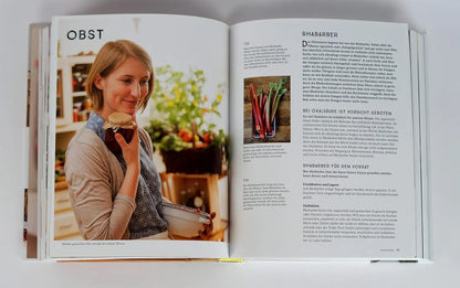 Praxishandbuch natürlich Konservieren: Vorrat aus Gemüse, Obst und Kräutern das ganze Jahr genießen. Alle Methoden & einfache Rezepte zum Haltbarmachen: Marmeladen, Chutneys, Relish, Pickles.