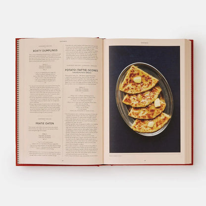 The British Cookbook (2022): authentic home cooking recipes from England, Wales, Scotland, and Northern Ireland (Cucina) Phaidon