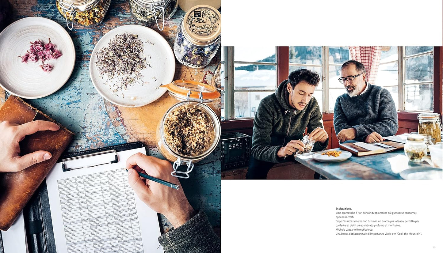 Cook The Mountain [Edizione italiana; 2 Bde. im Schuber]  Untertitel The Nature Around You. 2020 Premiato con il German Cookbook Award Gold & GOURMAND AWARD GERMANY »Man Chef Book«