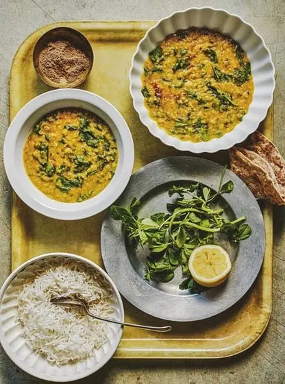 CURRY Indiens Geschmack zwischen Alltagsküche und Festessen — Traditionelle Rezepte aus ganz Indien